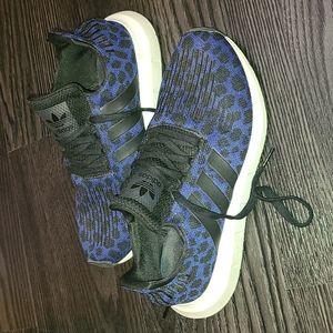 Adidas Sz 9 Blue Leopard